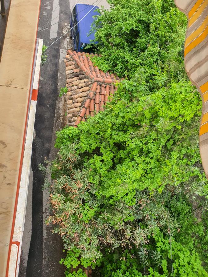 Vila Kodra Tirana Bagian luar foto